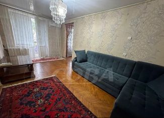 1-ком. квартира в аренду, 40 м2, Дагестан, улица Гусаева, 6