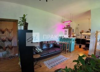 Продам 4-ком. квартиру, 128.3 м2, Московская область, проезд Матросова, 3А