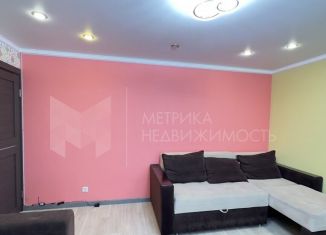 Продам 3-комнатную квартиру, 68.8 м2, Тюмень, улица Голышева, 10А