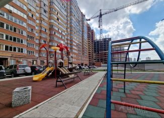 Продажа 3-ком. квартиры, 102 м2, Новосибирск, ЖК Дом на Плановой, улица Дуси Ковальчук, 238