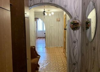 Продам 2-ком. квартиру, 55 м2, Забайкальский край, улица Бекетова, 25