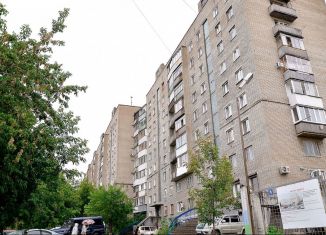 Продается 2-ком. квартира, 41 м2, Новосибирск, метро Площадь Гарина-Михайловского, улица Челюскинцев, 14