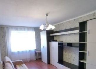 Сдаю 1-ком. квартиру, 45 м2, Саратов, улица Измайлова, 10