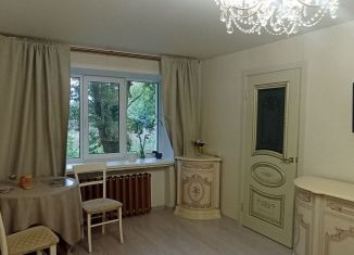 Продается 2-ком. квартира, 43 м2, Казань, улица Красной Позиции, 39