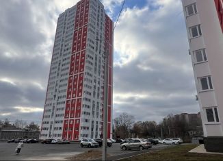 2-комнатная квартира на продажу, 54 м2, Уфа, улица Коммунаров, 7