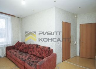 Продаю 2-комнатную квартиру, 31 м2, Омск, улица Ивана Воронкова, 5