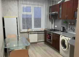 Сдача в аренду 2-ком. квартиры, 56 м2, Республика Башкортостан, улица Бессонова, 28/1