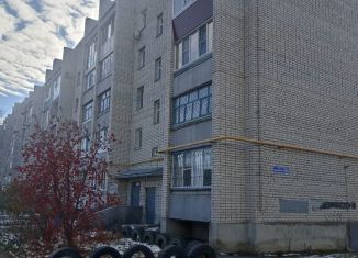 Продам 2-ком. квартиру, 50.2 м2, Курганская область, улица Макаренко, 96к1