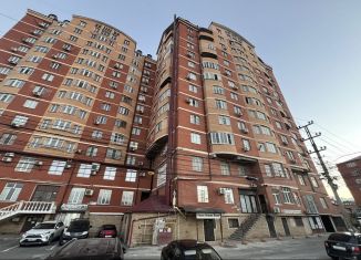 4-ком. квартира на продажу, 143 м2, Махачкала, проспект Али-Гаджи Акушинского, 62к1, Кировский район