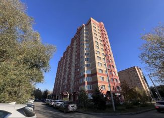 Сдаю в аренду 1-комнатную квартиру, 40 м2, Серпухов, улица Фрунзе, 12