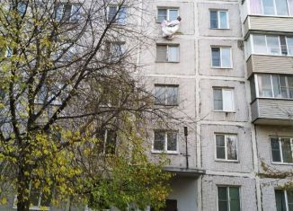 Продам 1-комнатную квартиру, 26 м2, Коломна, улица Октябрьской Революции, 297