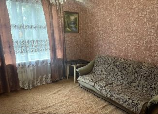 Сдаю 3-ком. квартиру, 54 м2, Астрахань, Парковая улица, 14, Трусовский район