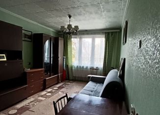 Сдам в аренду 2-ком. квартиру, 45 м2, Москва, улица Генерала Антонова, 8, ЮЗАО