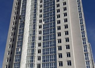 Продаю 4-ком. квартиру, 101 м2, Волгоградская область, улица 40 лет Победы, 1