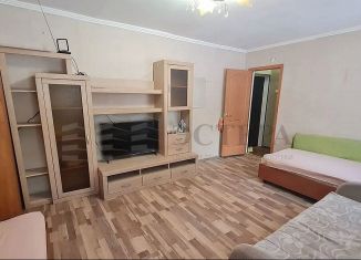 Продам 1-ком. квартиру, 28 м2, Геленджик, Пионерская улица, 8