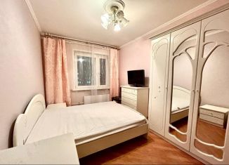 Продаю трехкомнатную квартиру, 76.3 м2, Москва, ЮЗАО, Азовская улица, 24к2