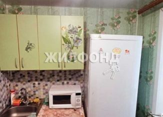 Продам 2-ком. квартиру, 44 м2, Красноярский край, улица Нансена, 4