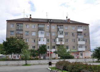 Продам 3-ком. квартиру, 40.9 м2, Красноуфимск, Советская улица, 57