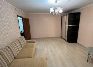 Сдам 1-ком. квартиру, 45 м2, Москва, Изумрудная улица, 48к2