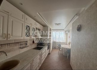 Продажа 2-ком. квартиры, 75 м2, Астраханская область, улица Савушкина, 6к8