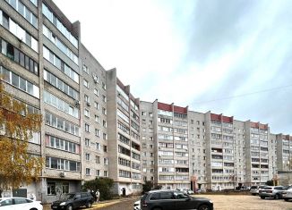 Продам 3-ком. квартиру, 72.9 м2, Киров, Московская улица, 140