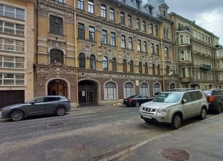 Аренда 2-комнатной квартиры, 70 м2, Санкт-Петербург, Галерная улица, 40, Адмиралтейский район