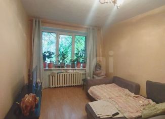 Продается 3-ком. квартира, 55 м2, Санкт-Петербург, улица Орджоникидзе, 6, метро Московская