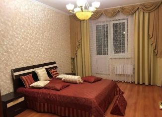 Сдаю 2-комнатную квартиру, 90 м2, Одинцово, Северная улица, 57