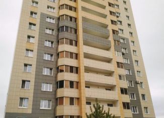 Продается 1-комнатная квартира, 39.8 м2, Казань, улица Рауиса Гареева, 2