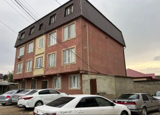 Продажа 2-комнатной квартиры, 72.2 м2, Махачкала, 3-я Связная улица, 5, Ленинский район