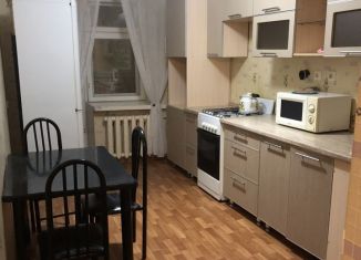 Сдается 2-комнатная квартира, 59 м2, Казань, улица Аделя Кутуя, 44А, Советский район