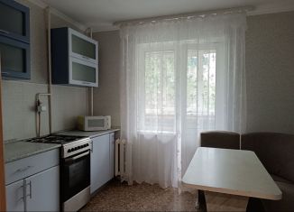 Сдам 2-ком. квартиру, 54 м2, Пермский край, улица Ветеранов войны, 6