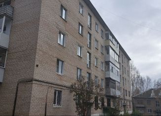 Продается трехкомнатная квартира, 58.7 м2, Краснокамск, Коммунальная улица, 7А