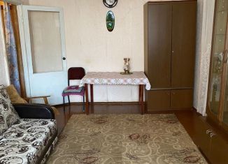 Продам 2-ком. квартиру, 49 м2, Белорецк, улица Карла Маркса, 79