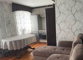 Продам 3-комнатную квартиру, 51 м2, Красноярский край, улица Карла Маркса, 3