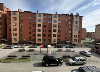 Продам 2-комнатную квартиру, 82 м2, Северная Осетия, проспект Героев Отечества, 8