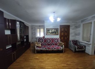 Сдам в аренду 2-ком. квартиру, 42 м2, Туапсе, улица Фрунзе, 6