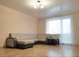 Сдача в аренду 1-ком. квартиры, 40 м2, Тобольск, 8-й микрорайон, 20