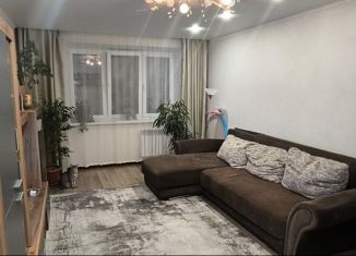 Продается двухкомнатная квартира, 62.8 м2, Брянск, улица Горняков, 7