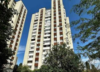 Продам трехкомнатную квартиру, 74 м2, Белгородская область, проспект Ватутина, 13