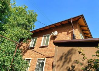 Продажа 2-комнатной квартиры, 32 м2, Краснодар, улица Гастелло, 69