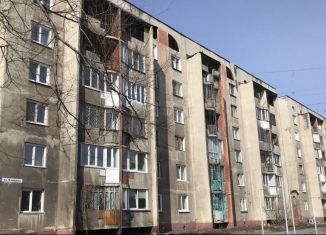 Продам 1-ком. квартиру, 34 м2, Кемеровская область, улица Клименко, 16