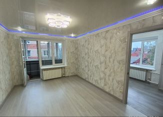 Продается 3-ком. квартира, 51 м2, Ростов-на-Дону, улица Малюгиной, 284