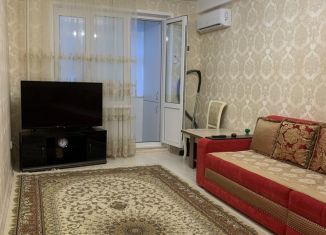 2-ком. квартира в аренду, 60 м2, Дагестан, проспект Акулиничева