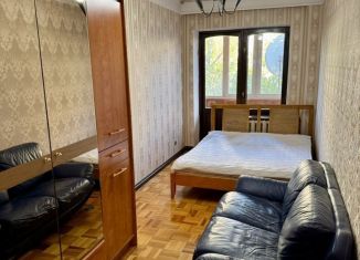 Сдам 2-ком. квартиру, 45 м2, Симферополь, Ростовская улица, 26