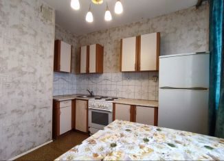 Сдаю в аренду 2-ком. квартиру, 50 м2, Реутов, Молодёжная улица, 2