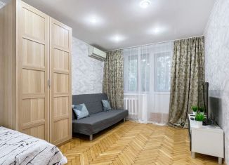 Аренда 1-ком. квартиры, 40 м2, Москва, улица Чаянова, улица Чаянова