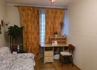 Комната в аренду, 11 м2, Москва, метро Тропарёво, улица Генерала Тюленева, 15