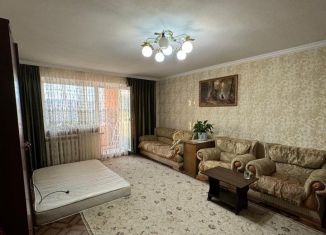 Продажа трехкомнатной квартиры, 86 м2, Владикавказ, Весенняя улица, 11