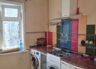 Сдам в аренду 2-комнатную квартиру, 50 м2, Ангарск, 15-й микрорайон, 2Б